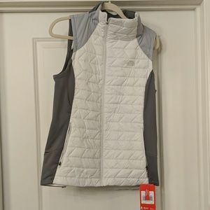 Large North Face vest